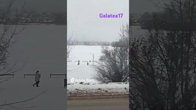 ЕДЕМ ПО ГОРОДУ НА АВТОБУСЕ/МОЙ ГОРОД ПЕРВОУРАЛЬСК/КРАСИВЫЕ МЕСТА, НАБЕРЕЖНАЯ #рутуб #набережная