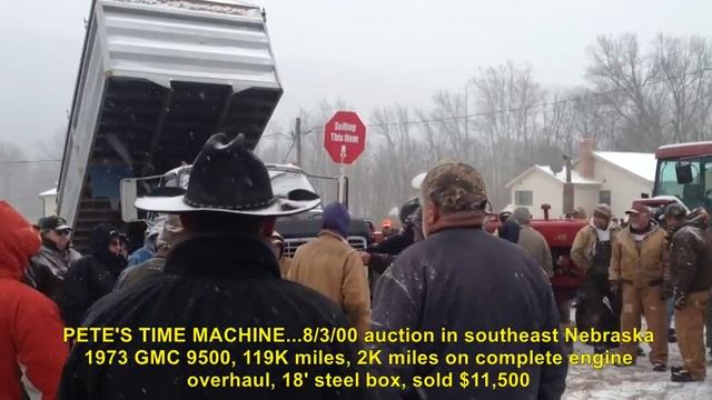 1974 GMC 9500 Dump Truck with 36K Miles Sold on Pennsylvania Auction 12/14/13