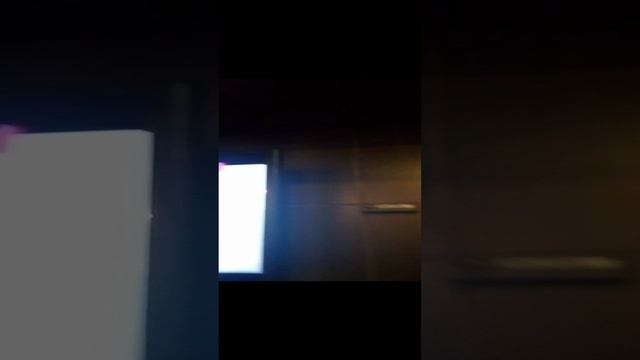 я чуть  не кивнула а я ещё не умею плавать