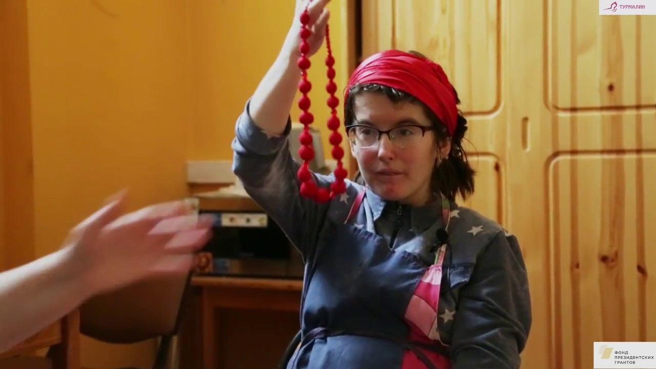 Валяние шерсти, бусы - рассказывает Зоя