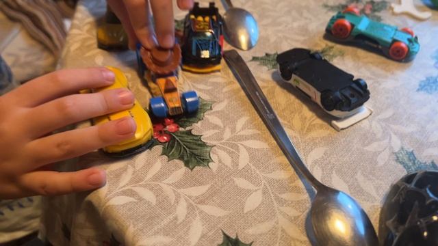 Hot wheels машинки 16(34)