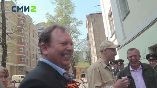9 мая на улице 2011г.