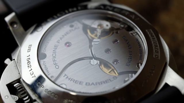 PANERAI PAM 233 8 Day GMT Limited Edition Review