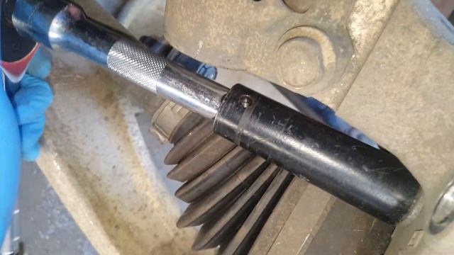 How to replace cheverolet hhr front wheel bearings