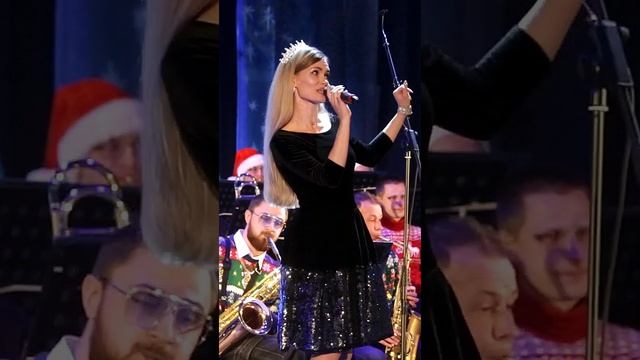 Новогодние песни - с джазовым оркестром "Зимушка-зима"