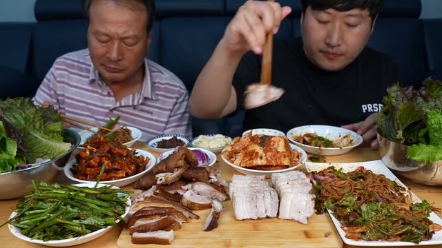 가마솥에 맛있게 삶은 족발 보쌈에 막국수까지 전부 만들어 먹방!! Jokbal  Bossam Boiled pork 요리먹방!! - Mukbang eating show