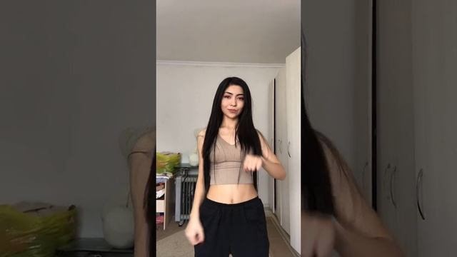 TikTok_6937604602569280770.mp4