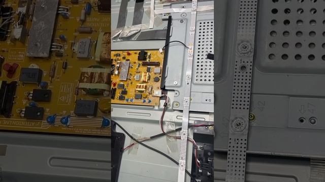 Заменить один сгоревший светодиод или всю подсветку?