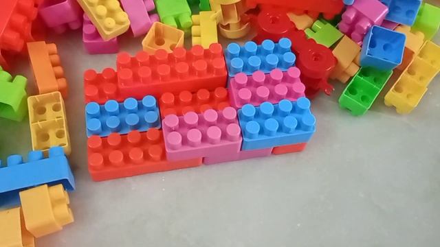 Делаем кровать!!! Кубики LEGO!  Играем в LEGO блоки вместе с детками!  #asmr #лего ЛЕГО ASMR!