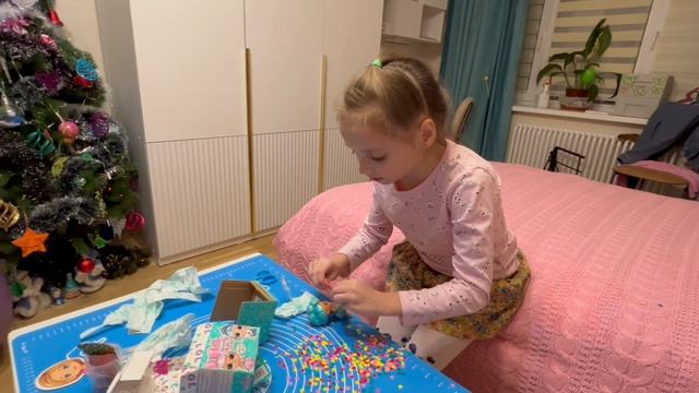 14 декабря. Адвент календарь. Распаковка куклы лол🙈 с середины🤣🤷♀️