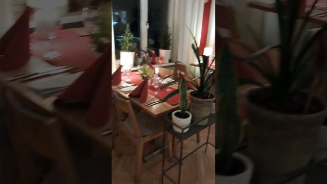 Julbord i Wij trädgårdarna. Рождественский стол в Швеции. Christmas meal in Sweden
