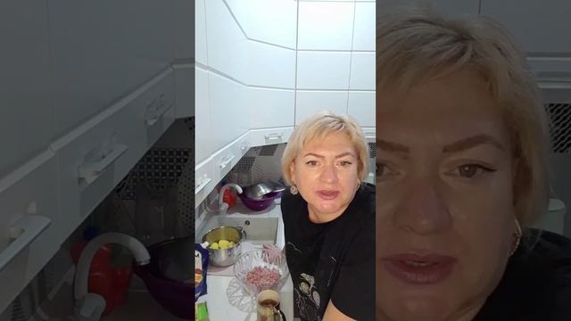 БЕЛКА НА МОРЕ в прямом эфире! Готовим салат ♥️❤️♥️Болтаем