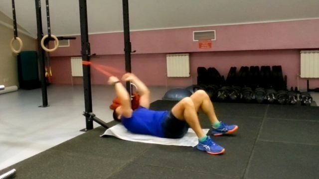 Пресс с резиной