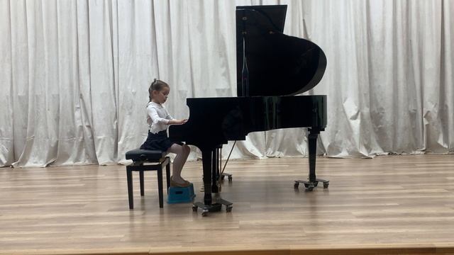 Нарисовать Анастасия 7 лет 1 класс Дождик