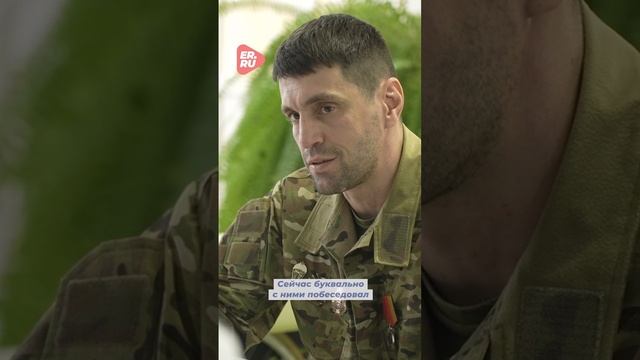 Делегаты съезда Единой России навестили своих земляков в госпиталях.