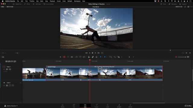 100 - How to create variable speed on the same clip