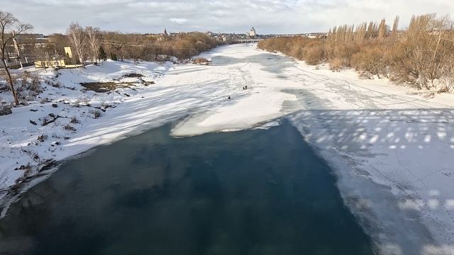 НИКТО КРОМЕ НАС