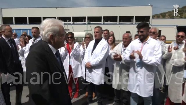 Mattarella in Calabria, ai lavoratori Gias: "Un piacere vedervi per il primo maggio"