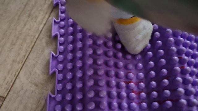 детские развивающие утренние игры с ортопедическими ковриками, полезные детские занятия и игры