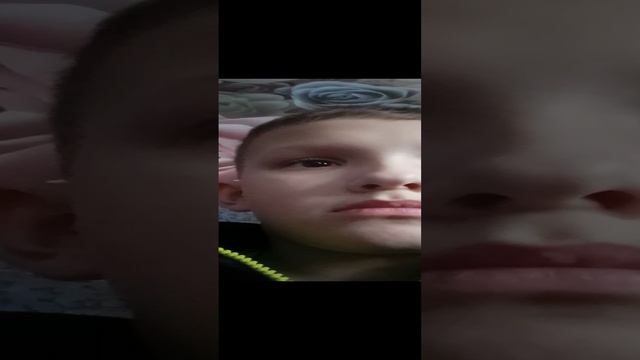 у моего друга кто-то в доме