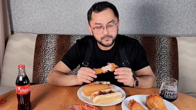 Мукбанг-хот доги, куриные ножки