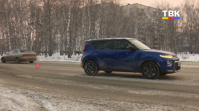 Водитель Тойоты устроил ДТП и сбежал в микрорайоне Бердска