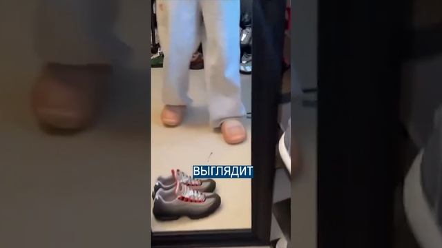 Криповые тапки в виде человеческого пальца