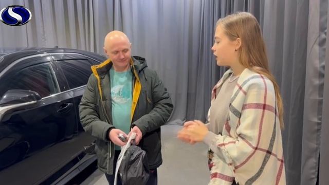 Вручение  Lexus RX300
