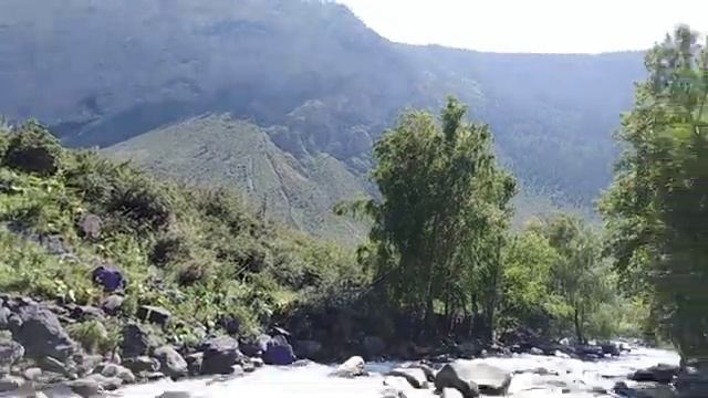 Водопад Куркуре на Горном Алтае: Погружение в Природу 🌊🏞️