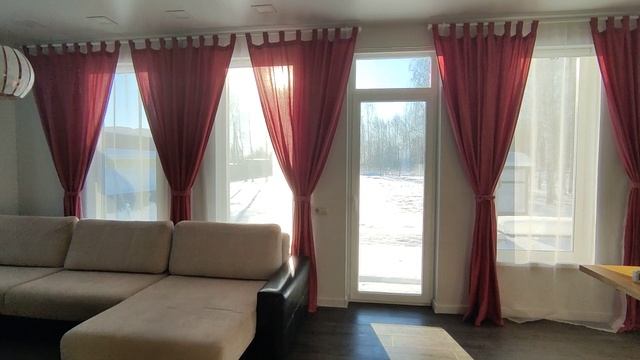 Зал в каркасном доме