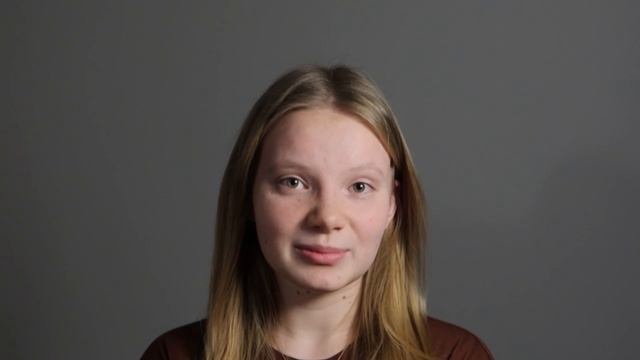 Карина Купцова_визитка_агент Светлана Владек +79688081997