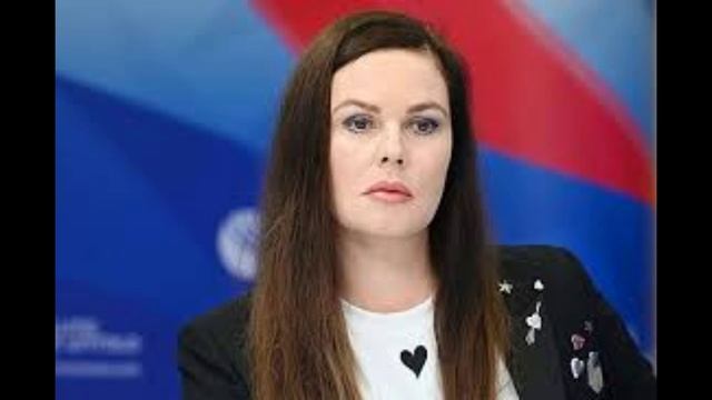 Поклонники сравнили телеведущую Екатерину Андрееву с Анастасией Волочковой