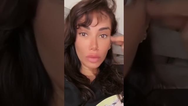 Айза считает что ей все подражают