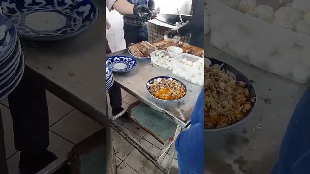 Туй оши | Ташкентский плов в Besh Qozon / Центр Плова в Ташкенте рядом с телевышкой 🔥