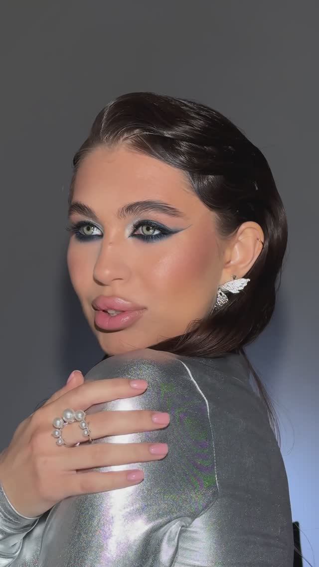 Макияж на Новый год или корпоратив 
Больше работ на странице Shishkina.makeup