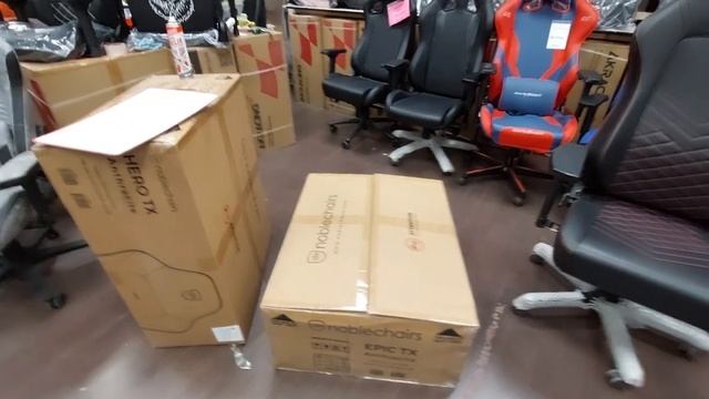 Noblechairs EPIC и HERO  TX Fabric \ Распаковка тканевых моделей (05.07.2022)