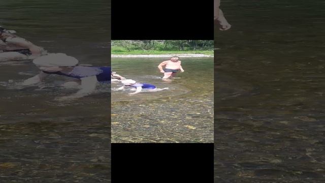 1000070899.mp4