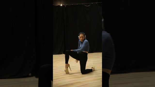 Танцы — это жизнь, энергия и страсть, которая движет каждым шагом💃🏻
