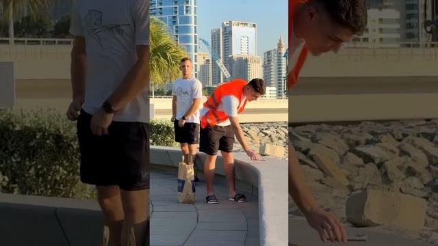 Wait for it  Subscribe to me