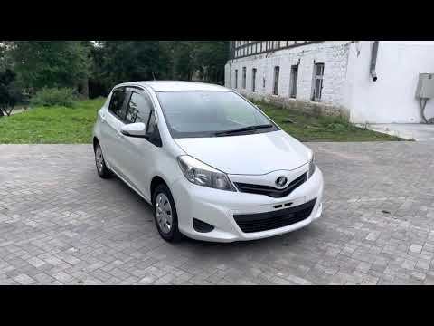 Бюджетный Японский хэтчбек,  Toyota Vitz, 3 поколение в кузове KSP130,  F Smile Edition