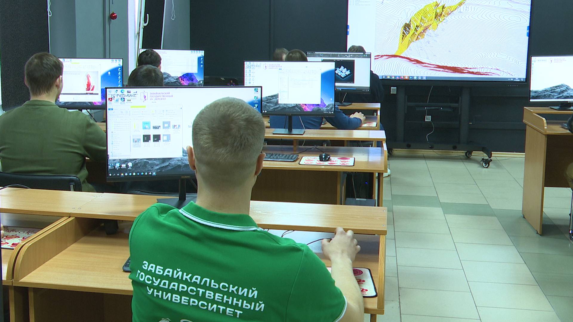 Студенты ЗабГУ будут моделировать месторождения "по-русски"