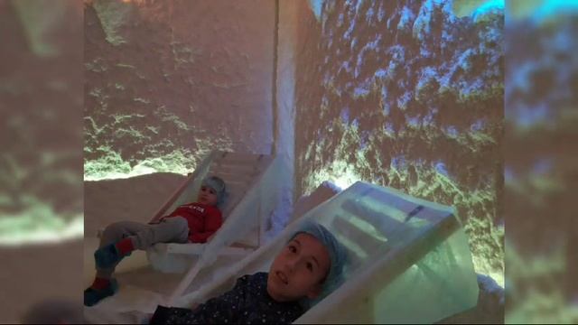 17-12-2024 В соляной комнате, видео от Дилары Валимухаматовой.