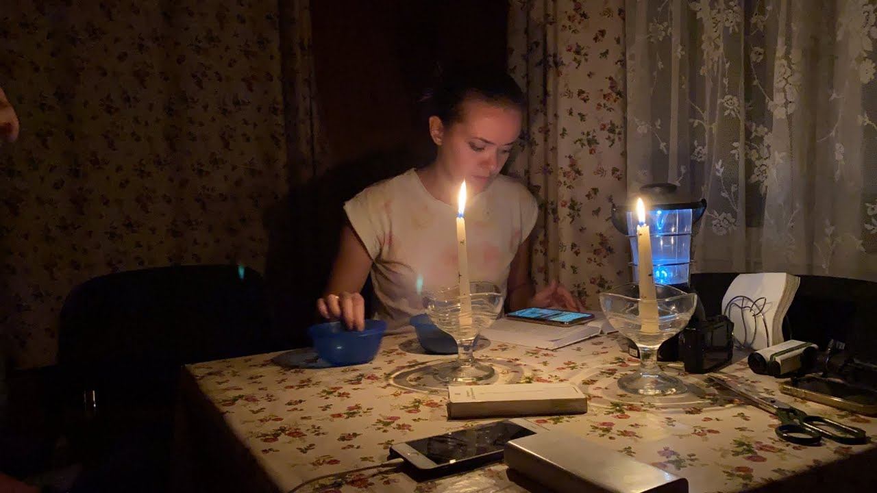 ВЛОГ ОСТАЛИСЬ БЕЗ ЭЛЕКТРИЧЕСТВА / Деревья выше проводов / Поём с Марусей 26 августа 2020 г.