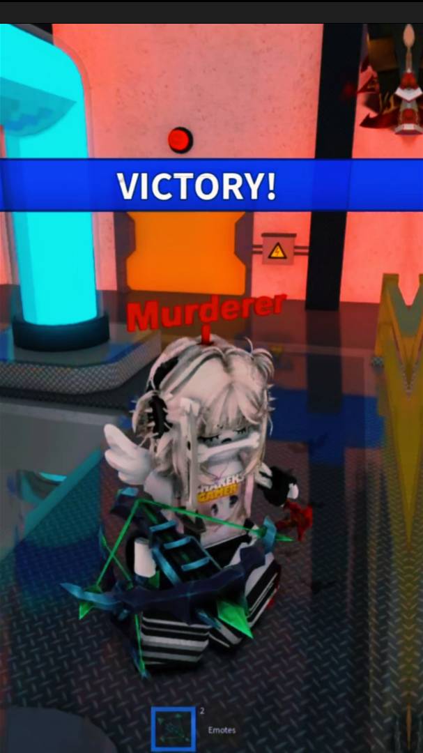😱 НЕЗНАКОМКА спасает МОЮ ЖИЗНЬ в mm2 ?  #Shorts #roblox #mm2 #роблокс # мм2