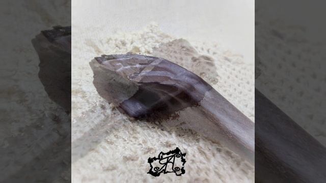 Заколка для волос деревянная