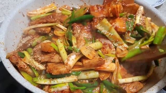 그리운 할머니 집밥! 된장찌개 먹방 대파 제육볶음 게맛살 계란말이 오이깍두기 조기구이 Doenjang Jjigae Mukbang  Korean Food Recipes