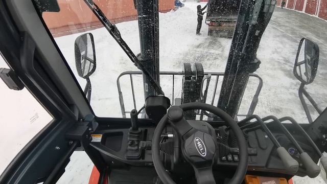 Вилочный погрузчик HELI CPCD50 с кабиной