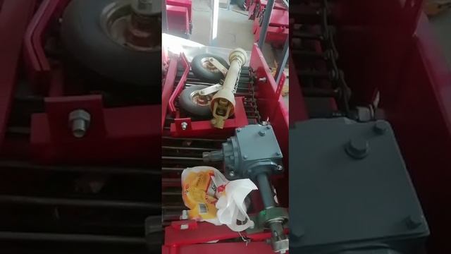 Картофелекопалка транспортерная 4U-1 с карданом