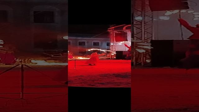 ФАЕР-ШОУ В СТАРОЙ РУССЕ