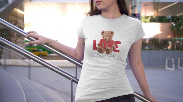 Футболка с мишкой Love